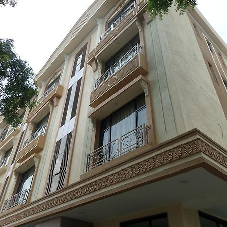 מלון שירדי Sai Heera Residency מראה חיצוני תמונה