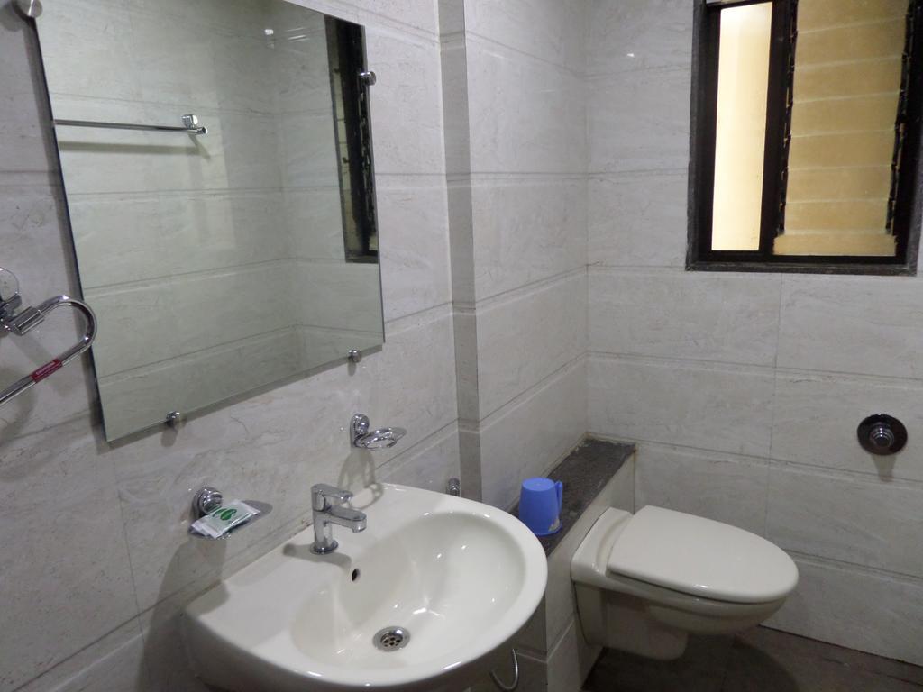 מלון שירדי Sai Heera Residency מראה חיצוני תמונה