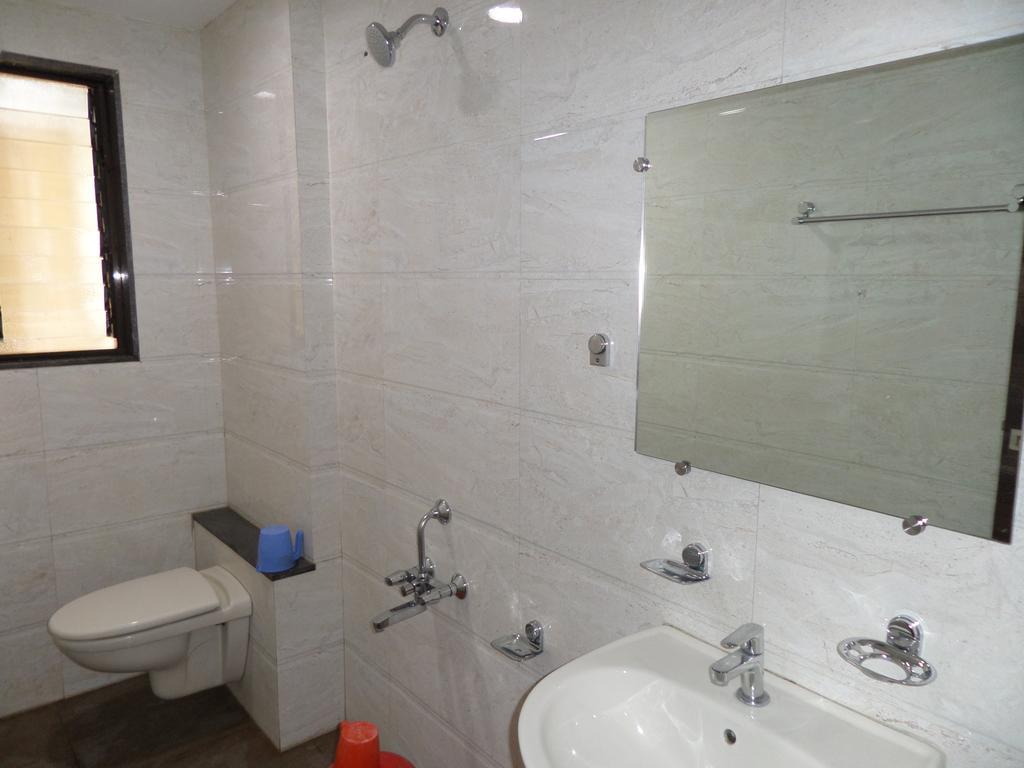 מלון שירדי Sai Heera Residency מראה חיצוני תמונה